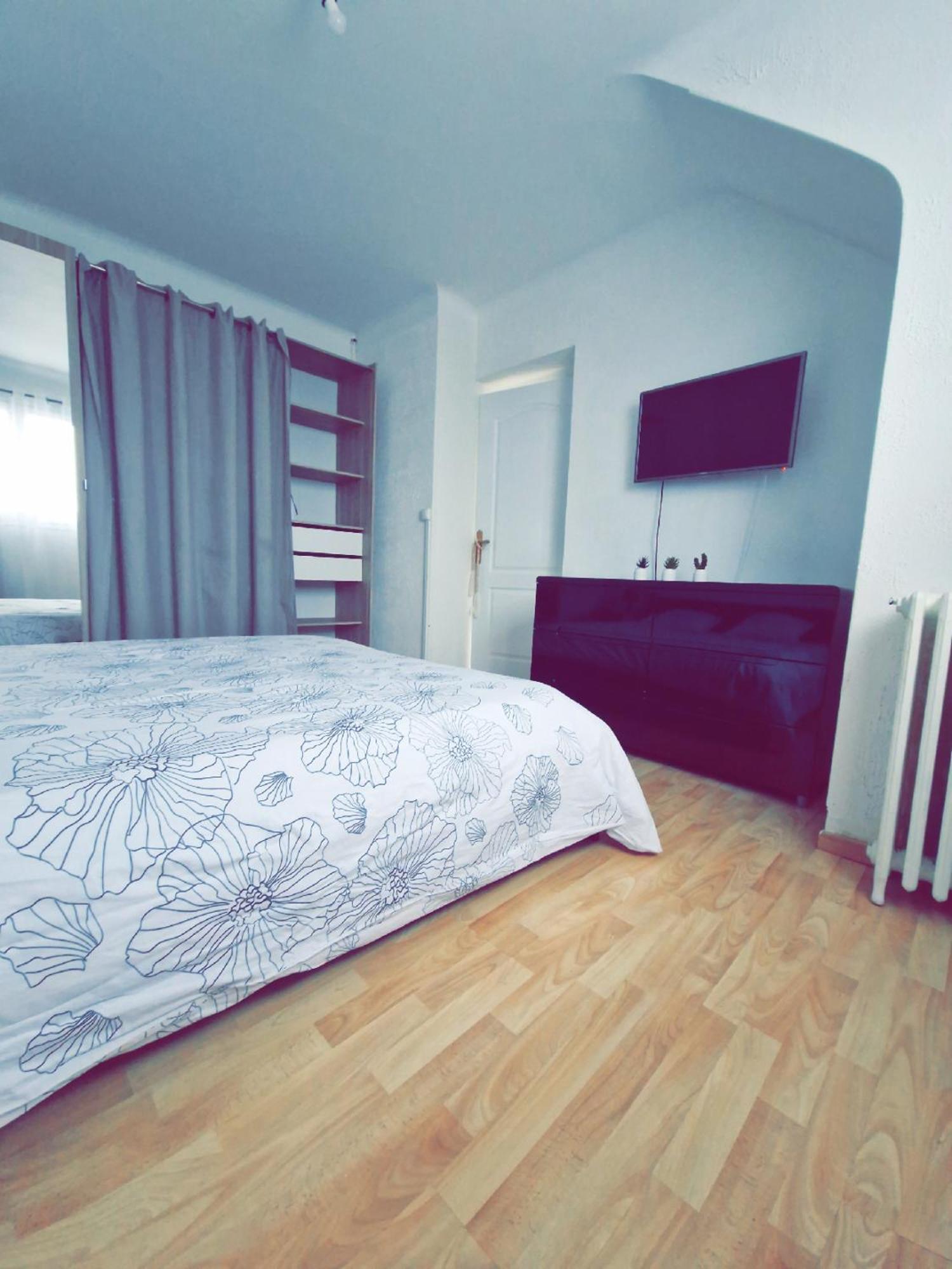 Apartament Le Trinidad Troyes Pokój zdjęcie